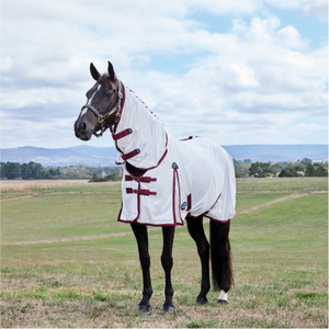 2026 WeatherBeeta Comfitec Essential Combo Fly Sheet 1029542001 - White / Burgunderrot