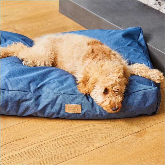2022 Weatherbeeta Pillow Dog Bed 1001709003 - Denim