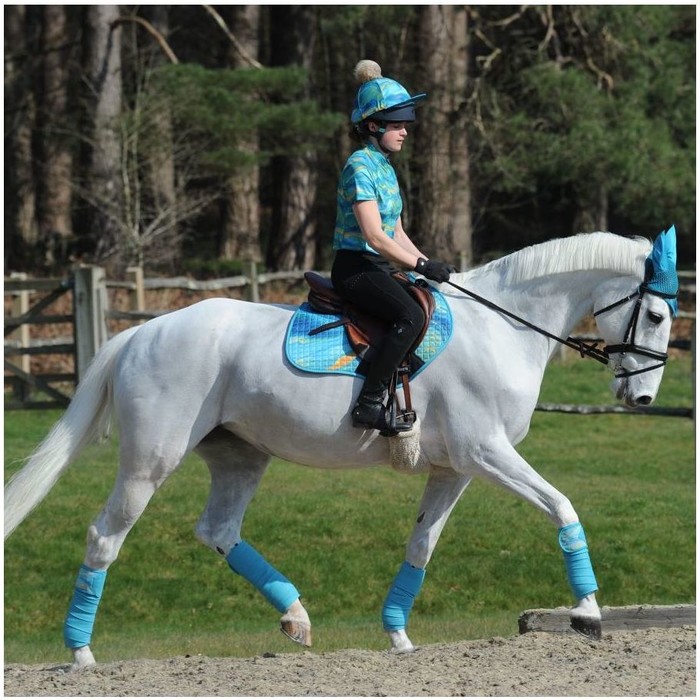 2022 Weatherbeeta Pony Prime Marble Jump Shaped Saddle Pad 1008705007 - Blue / Orange Swirl