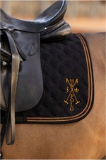 2022 HV Polo Franka Dressage Saddle Pad 802093452 - Black
