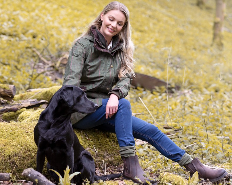 Country Clothing With Timeless Style